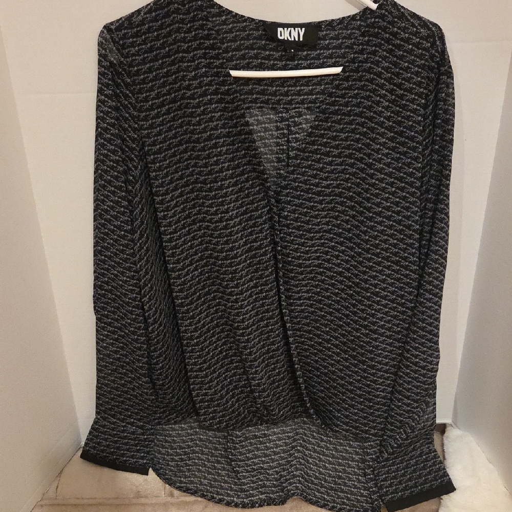 DKNY Women's Black and Grey Chiffon Blouse